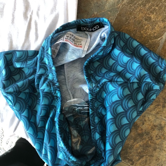 -SOLD-BOOHOO mermaid pj set - Picture 4 of 6